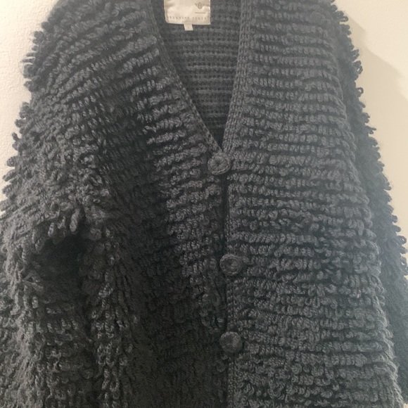 Burning torch cardigan - Picture 10 of 13